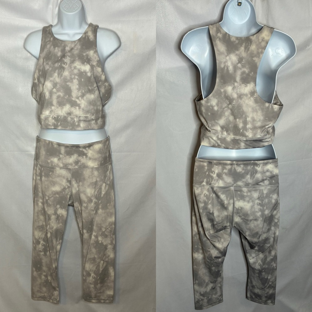 Banana Republic Gray Cloud Pattern Activewear Set… - image 1